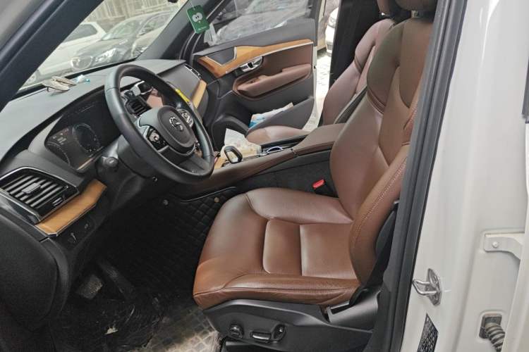 Used Volvo XC90 2021 B6 Zhiyi Luxury Edition 7-Seater Left Front Seat