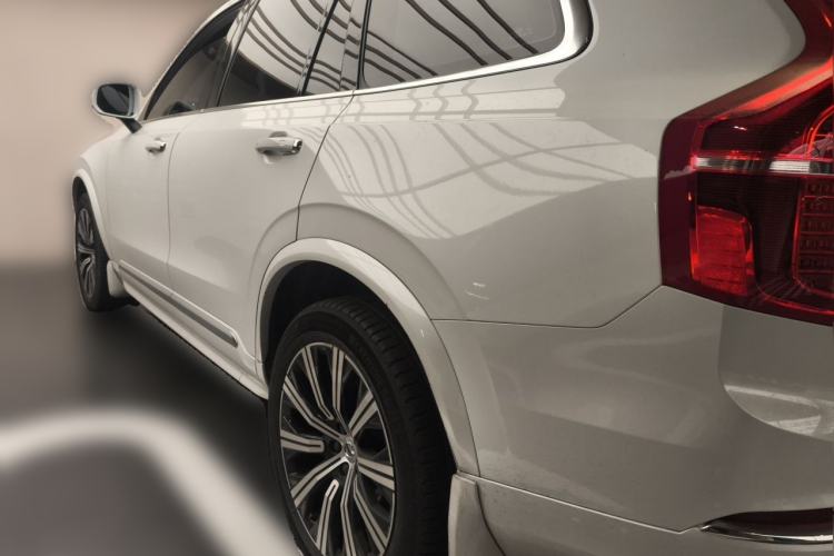Used Volvo XC90 2021 B5 SmartDrive Luxury Edition 5-seater Rear Left 45 Deg
