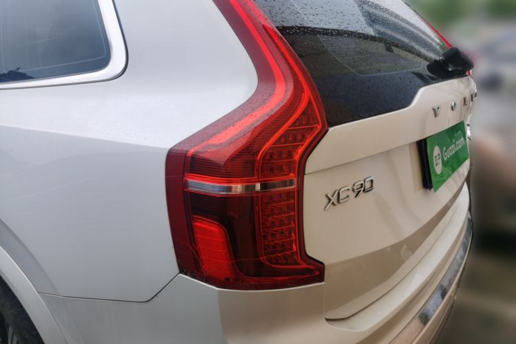 Used Volvo XC90 2021 B5 SmartDrive Luxury Edition 7 Seats Rear Left 45 Deg