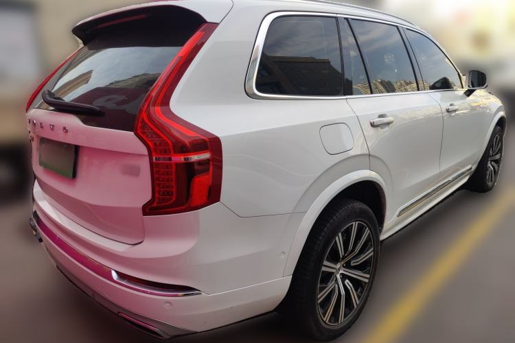 Used Volvo XC90 2021 B6 Luxury Smart Edition 7-Seater Rear Right 45 Deg