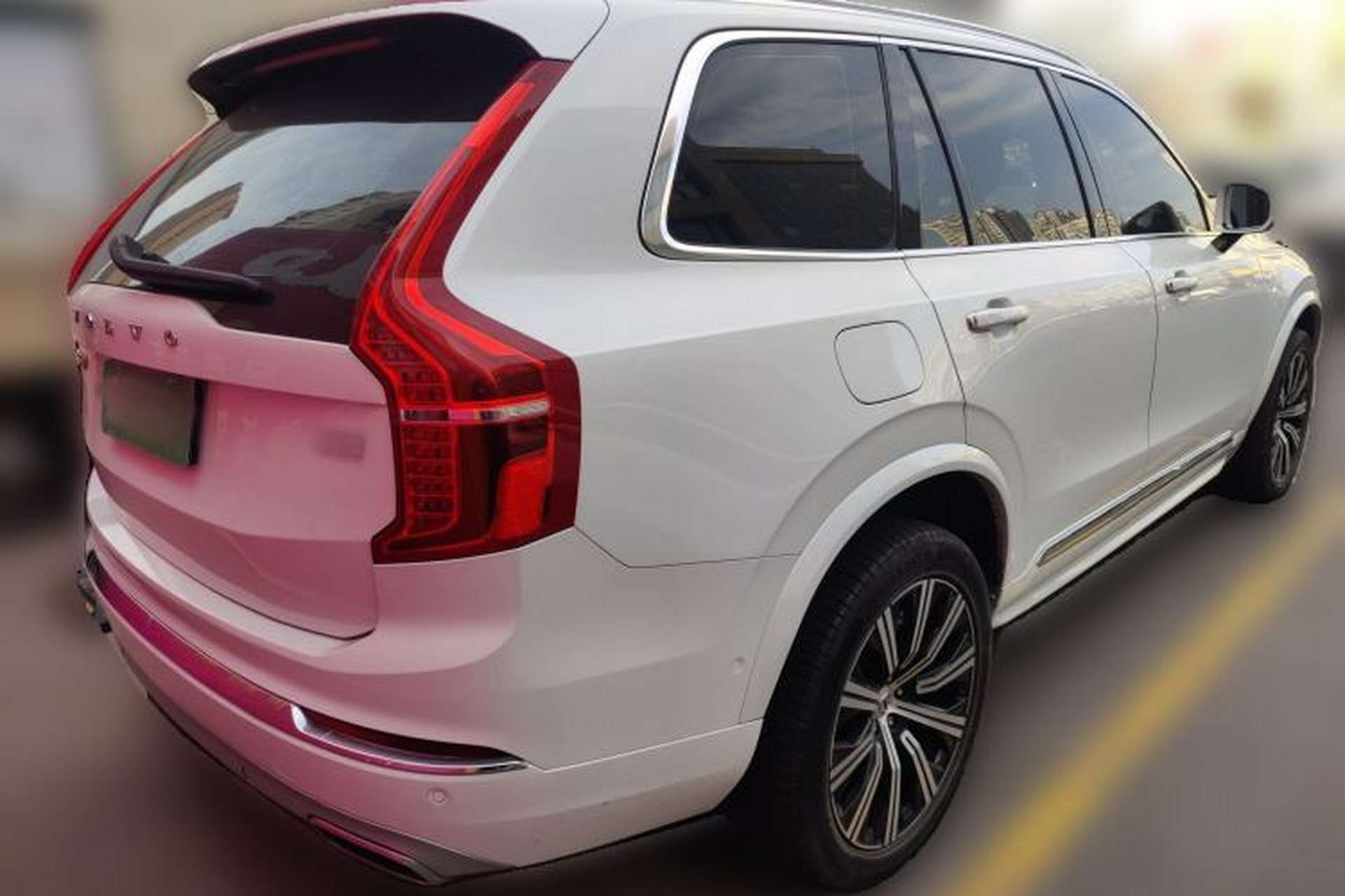 Used Volvo XC90 2021 B6 Luxury Smart Edition 7-Seater Rear Right 45 Deg