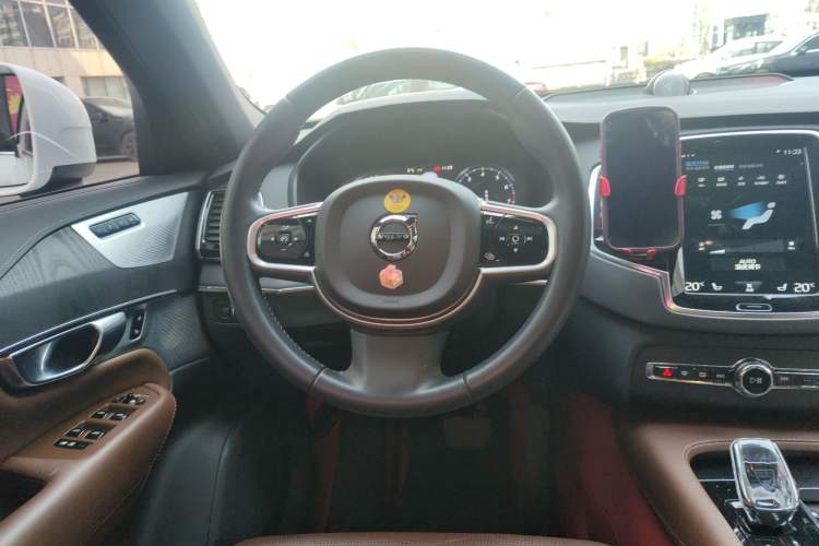 Used Volvo XC90 2021 B6 Luxury Smart Edition 7-Seater Steering Wheel