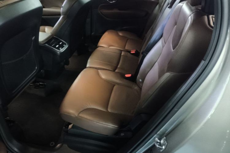Used Volvo XC90 2021 B6 Zhiyi Luxury Edition 7-Seater Left Rear Seat