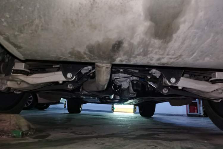 Used Volvo XC90 2022 B6 Zhiyi Luxury Edition 7-Seater Chassis Rear