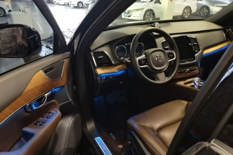 Used Volvo XC90 2022 B6 Zhiyi Luxury Edition 7-Seater Driver Seat