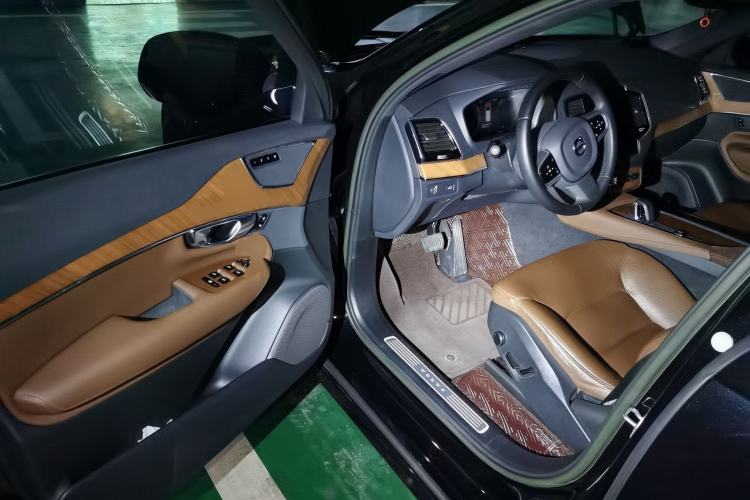 Used Volvo XC90 2022 B6 Zhiyi Luxury Edition 7-Seater Driver Seat