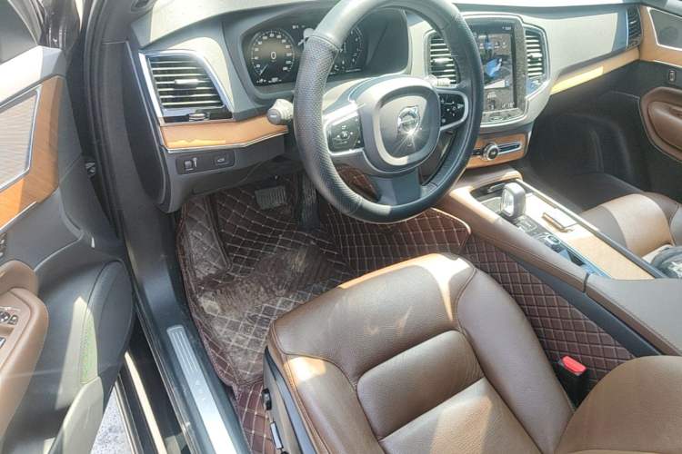 Used Volvo XC90 2022 B6 Zhiyi Luxury Edition 7-Seater Driver Seat