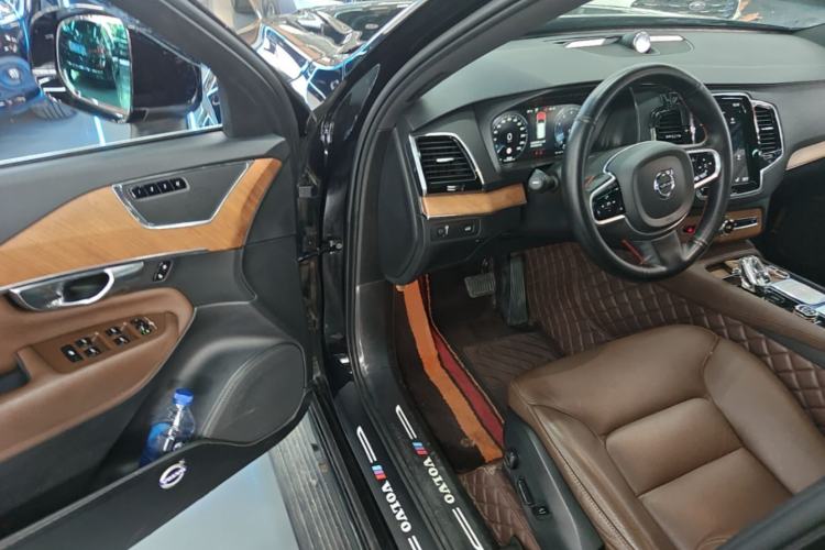 Used Volvo XC90 2022 B6 Zhiyi Luxury Edition 7-Seater Driver Seat
