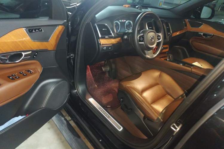 Used Volvo XC90 2022 B6 Zhiyi Luxury Edition 7-Seater Driver Seat
