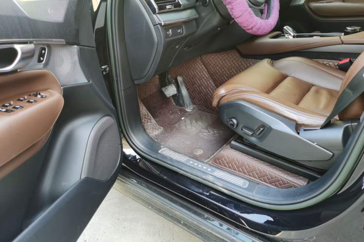 Used Volvo XC90 2022 B6 Zhiya Luxury 7-Seater Driver Seat
