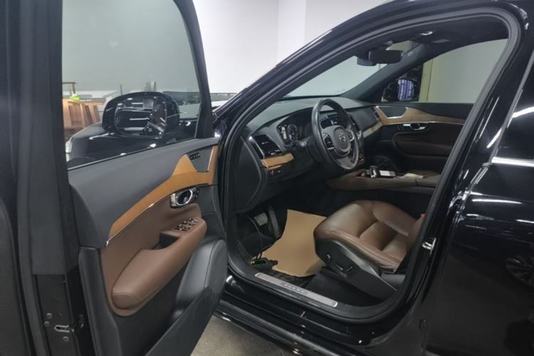 Used Volvo XC90 2022 B6 Zhiyi Luxury Edition 7-Seater Driver Seat