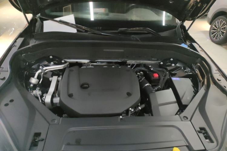 Used Volvo XC90 2022 B6 Zhiyi Luxury Edition 7-Seater Engine Bay