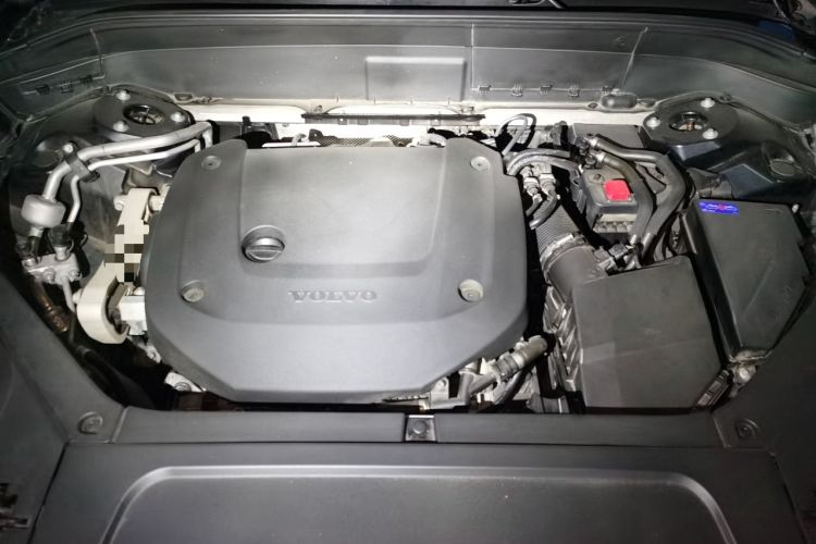 Used Volvo XC90 2022 B6 Zhiyi Luxury Edition 7-Seater Engine Bay