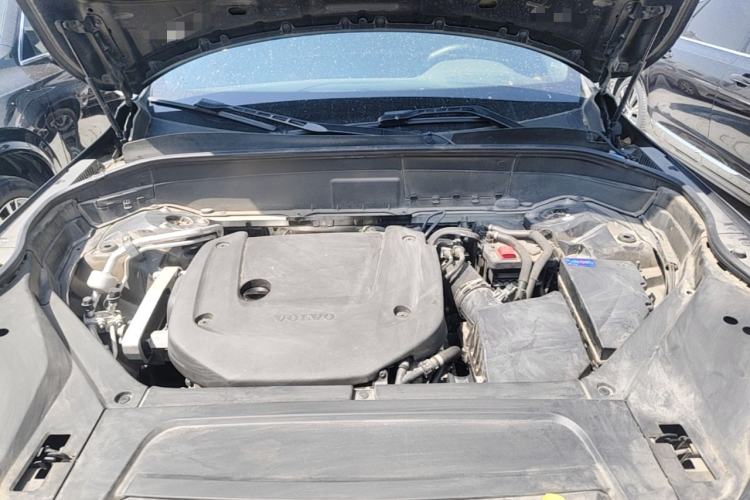 Used Volvo XC90 2022 B6 Zhiyi Luxury Edition 7-Seater Engine Bay