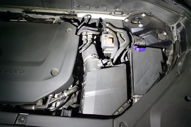 Used Volvo XC90 2022 B6 Zhiyi Luxury Edition 7-Seater Engine Bay Left