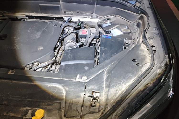 Used Volvo XC90 2022 B6 Zhiyi Luxury Edition 7-Seater Engine Bay Left
