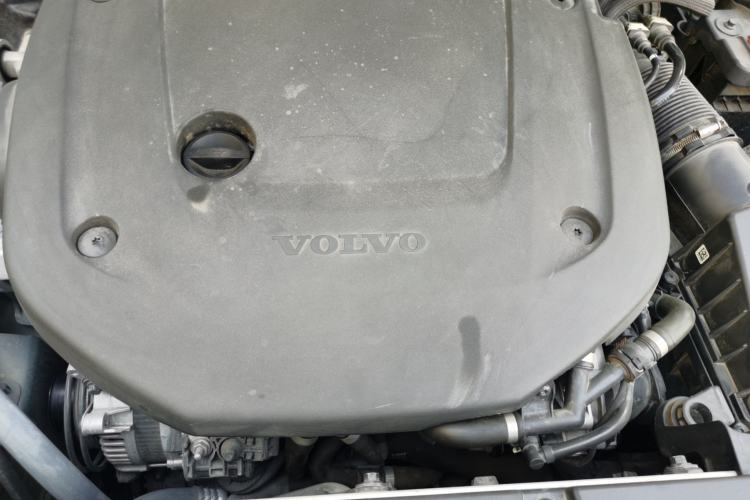 Used Volvo XC90 2022 B6 Zhiya Luxury 7-Seater Engine Bay