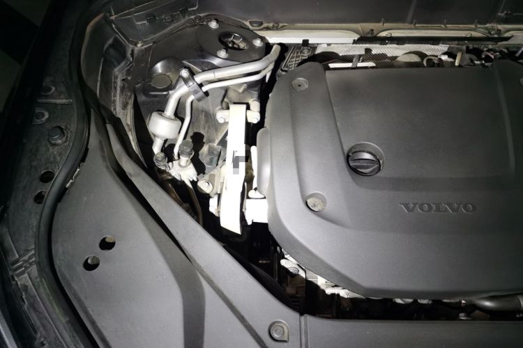 Used Volvo XC90 2022 B6 Zhiyi Luxury Edition 7-Seater Engine Bay Right