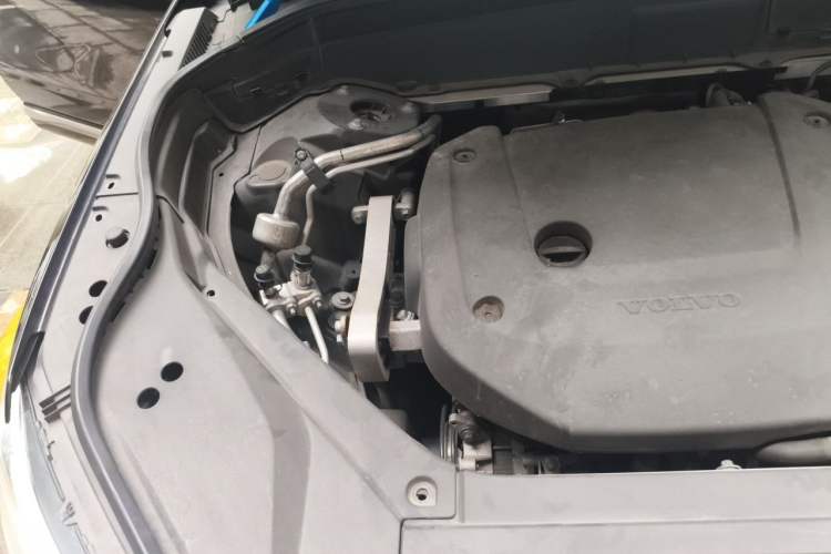 Used Volvo XC90 2022 B6 Zhiyi Luxury Edition 7-Seater Engine Bay Right