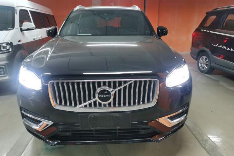 Used Volvo XC90 2022 B6 Zhiyi Luxury Edition 7-Seater Exterior 1