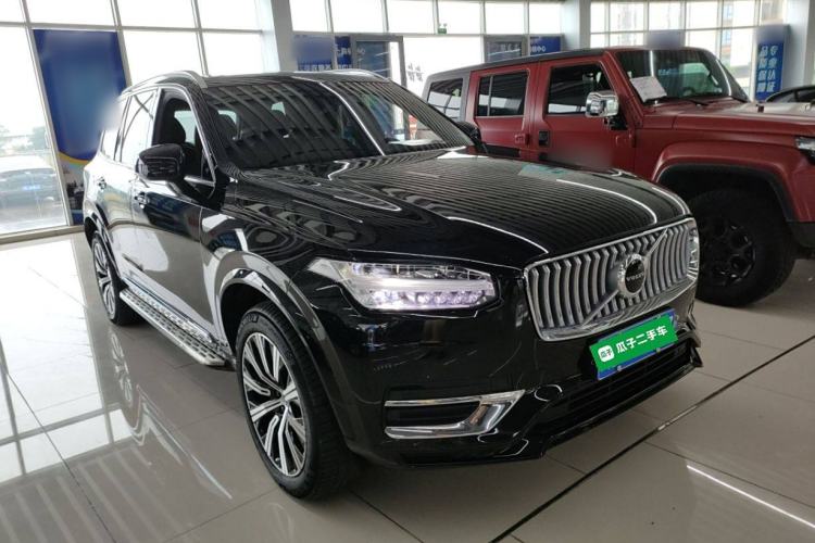 Used Volvo XC90 2022 B5 SmartDrive Luxury Edition 7 Seats Exterior 2