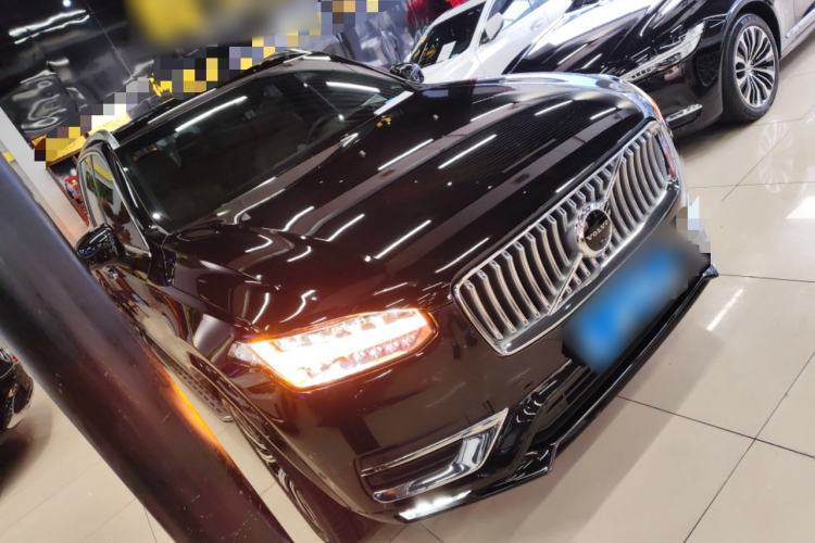 Used Volvo XC90 2022 B6 Zhiya Luxury 7-Seater Exterior 2
