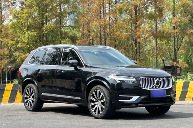Used Volvo XC90 2022 B6 Zhiyi Luxury Edition 7-Seater Exterior 2