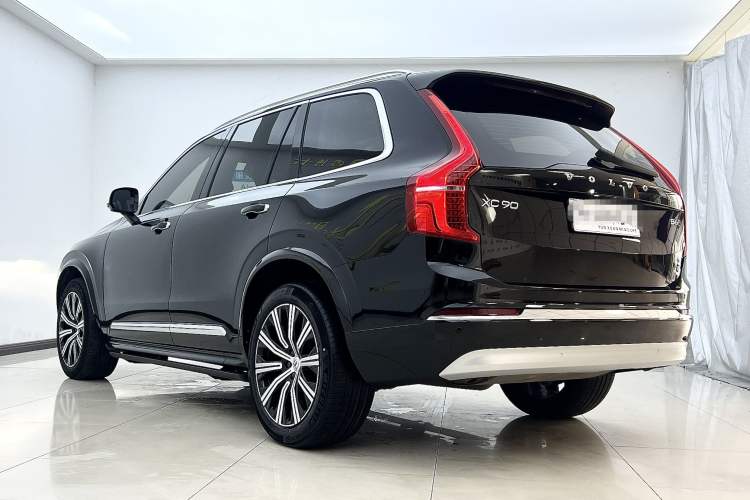 Used Volvo XC90 2022 B6 Zhiyi Luxury Edition 7-Seater Exterior 2