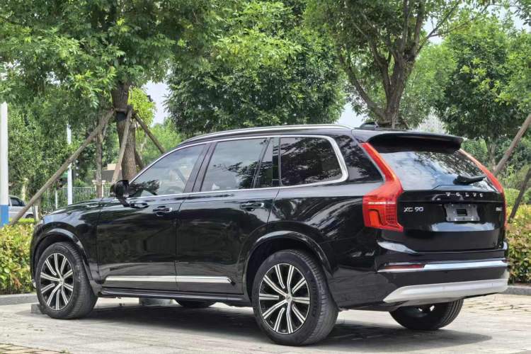 Used Volvo XC90 2022 B6 Zhiyi Luxury Edition 7-Seater Exterior 3