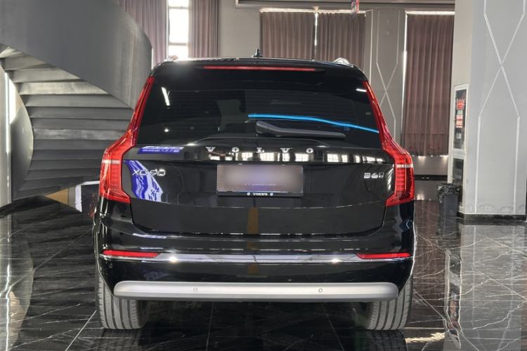 Used Volvo XC90 2022 B6 Zhiyi Luxury Edition 7-Seater Exterior 3