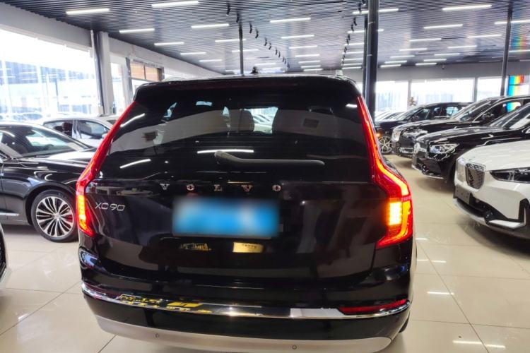 Used Volvo XC90 2022 B6 Zhiya Luxury 7-Seater Exterior 4