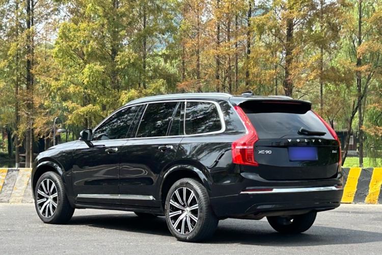 Used Volvo XC90 2022 B6 Zhiyi Luxury Edition 7-Seater Exterior 4