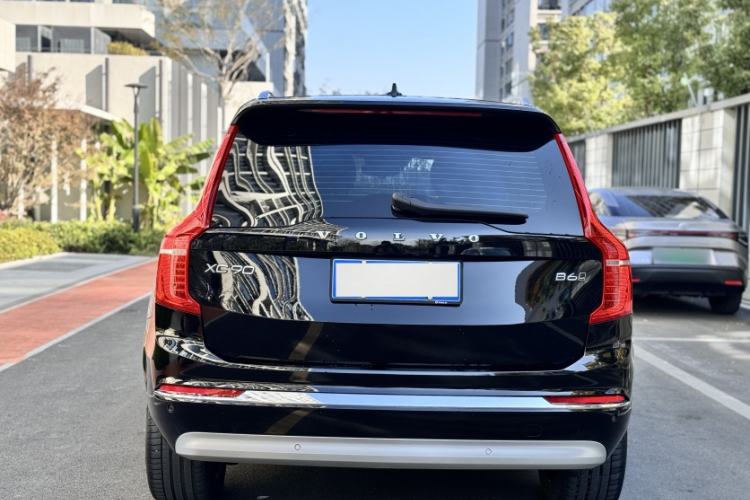 Used Volvo XC90 2022 B6 Zhiyi Luxury Edition 7-Seater Exterior 4