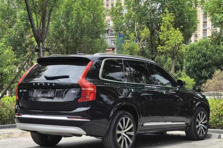 Used Volvo XC90 2022 B6 Zhiyi Luxury Edition 7-Seater Exterior 5