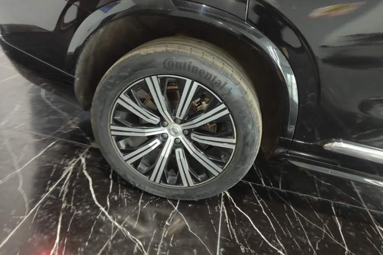 Used Volvo XC90 2022 B6 Zhiyi Luxury Edition 7-Seater Exterior 5