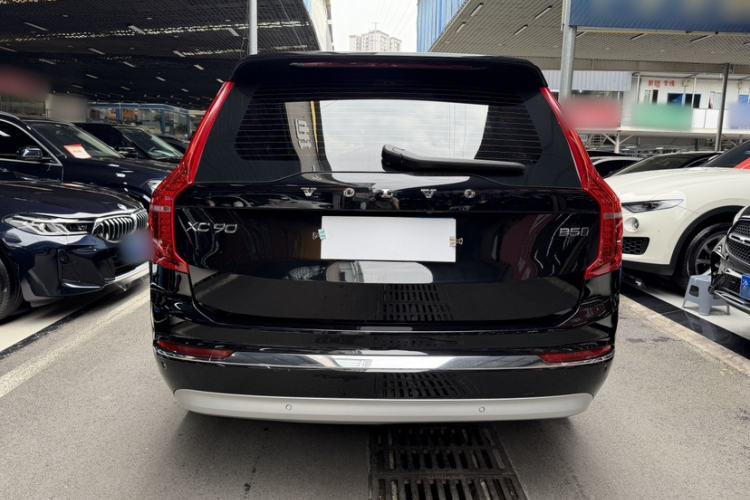 Used Volvo XC90 2022 B5 Smart Drive Luxury Edition 5 Seats Exterior 6