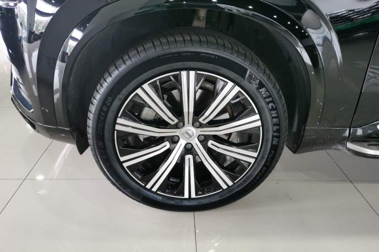 Used Volvo XC90 2022 B6 Zhiyi Luxury Edition 7-Seater Exterior 7