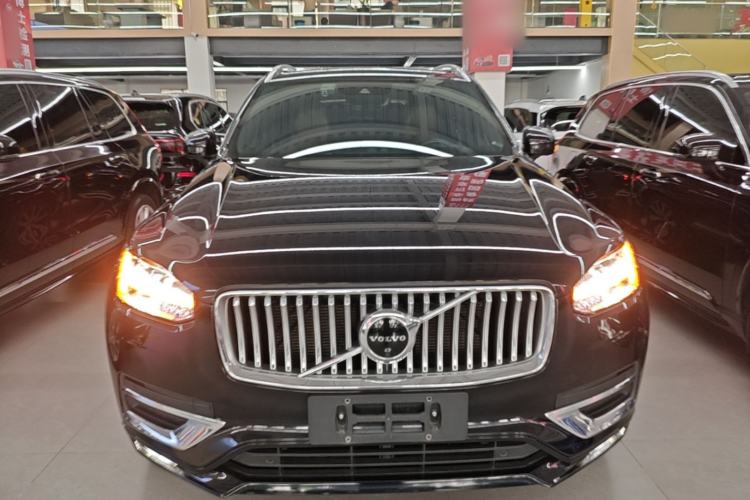 Used Volvo XC90 2022 B6 Zhiya Luxury 7-Seater Front