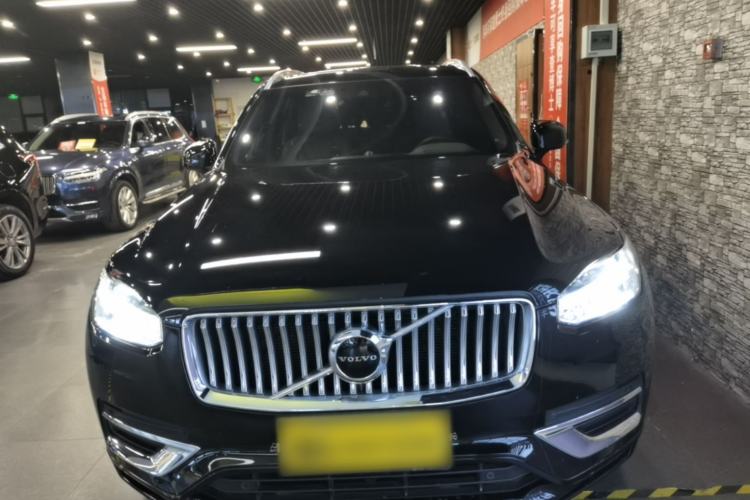Used Volvo XC90 2022 B6 Zhiyi Luxury Edition 7-Seater Front