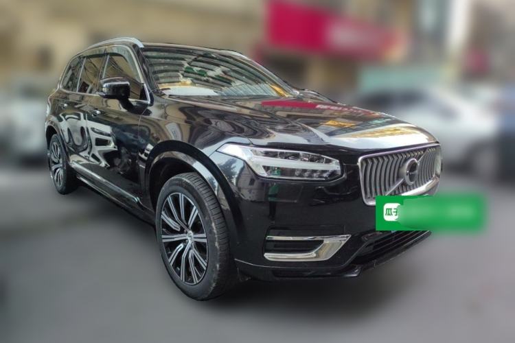 Used Volvo XC90 2022 B5 Smart Drive Luxury Edition 5 Seats Front Right 45 Deg