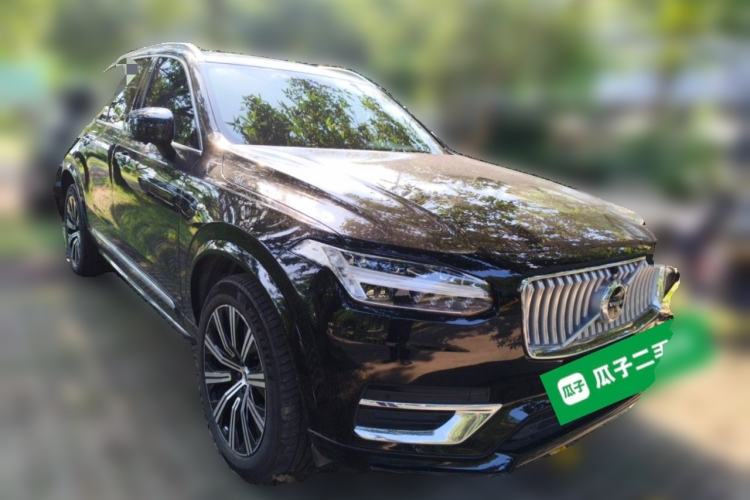 Used Volvo XC90 2022 B6 Zhiyi Luxury Edition 7-Seater Front Right 45 Deg