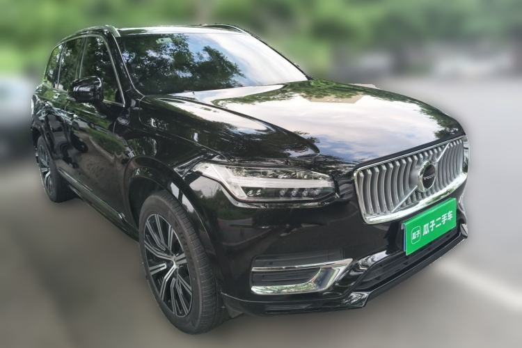 Used Volvo XC90 2022 B6 Zhiyi Luxury Edition 7-Seater Front Right 45 Deg