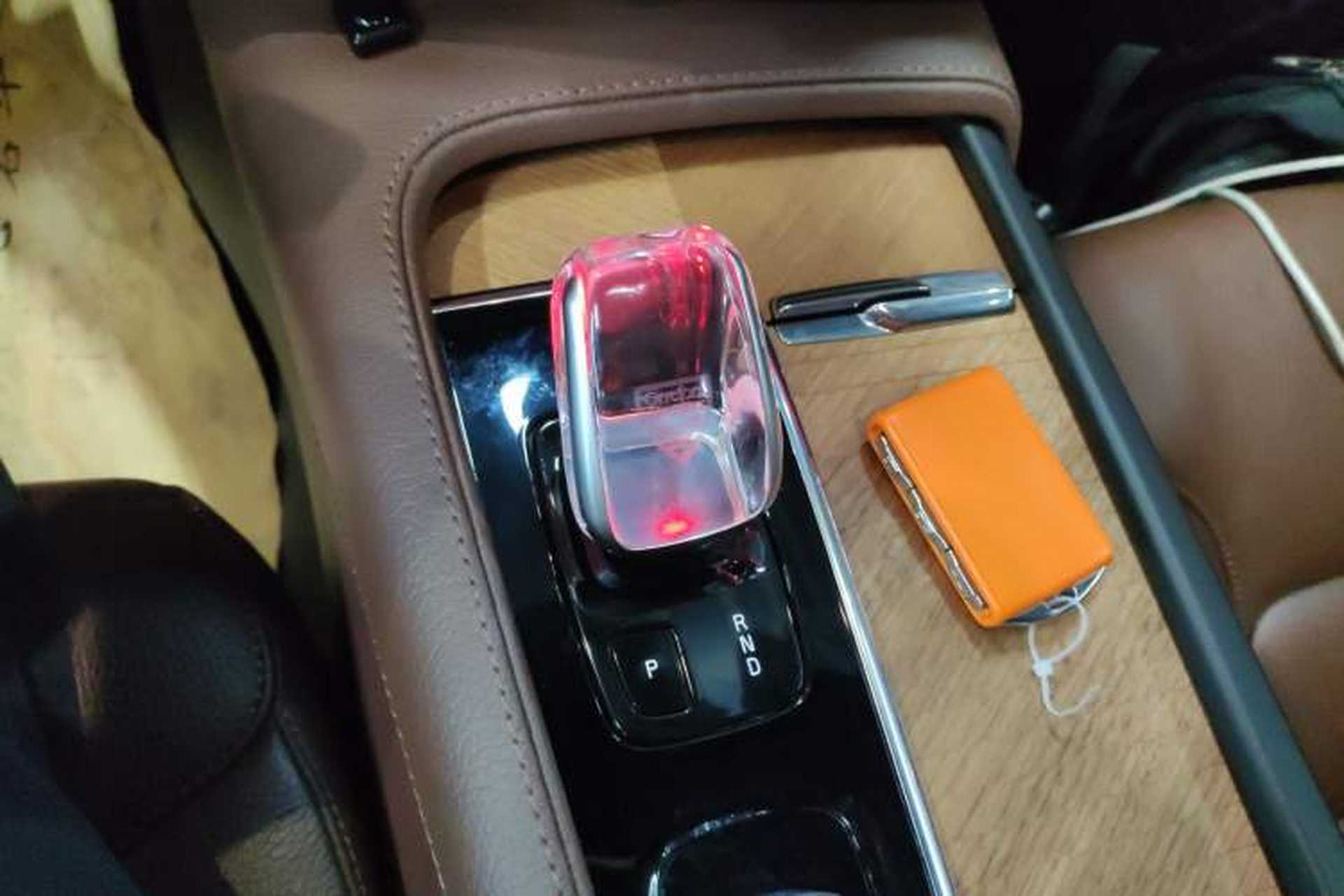 Used Volvo XC90 2022 B6 Zhiyi Luxury Edition 7-Seater Gear Lever