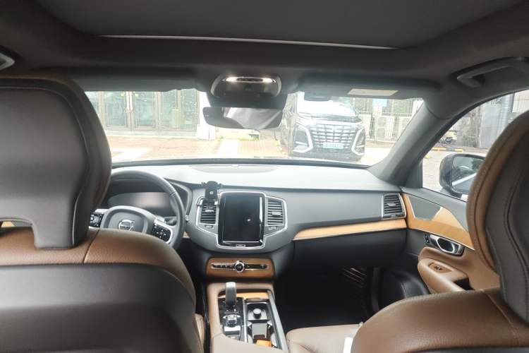 Used Volvo XC90 2022 B5 Smart Drive Luxury Edition 5 Seats Headliner