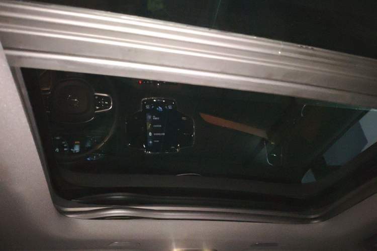 Used Volvo XC90 2022 B6 Zhiyi Luxury Edition 7-Seater Headliner