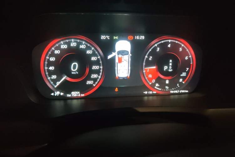Used Volvo XC90 2022 B6 Zhiya Luxury 7-Seater Instrument Cluster