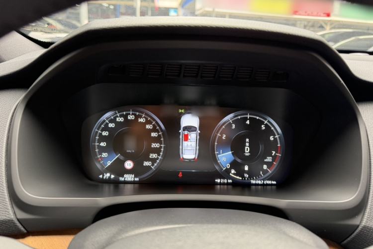 Used Volvo XC90 2022 B5 Smart Drive Luxury Edition 5 Seats Instrument Cluster
