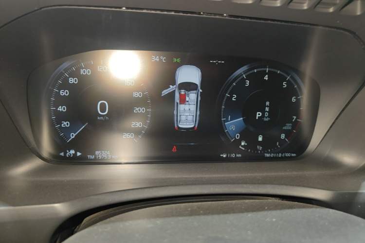 Used Volvo XC90 2022 B6 Zhiyi Luxury Edition 7-Seater Instrument Cluster