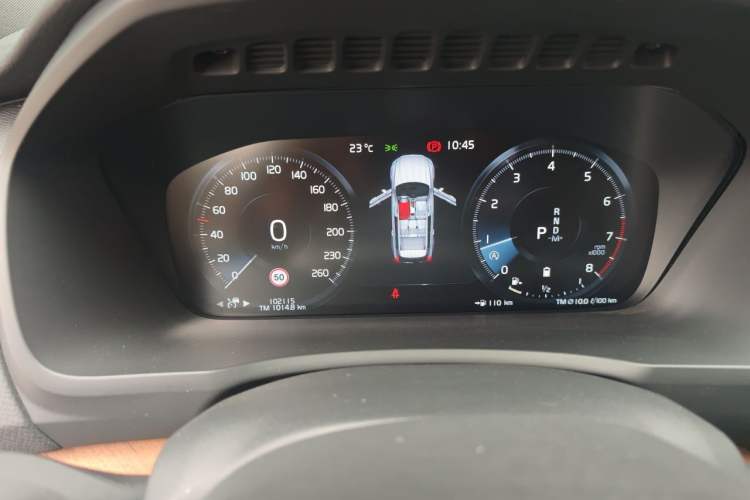 Used Volvo XC90 2022 B5 Smart Drive Luxury Edition 5 Seats Instrument Cluster