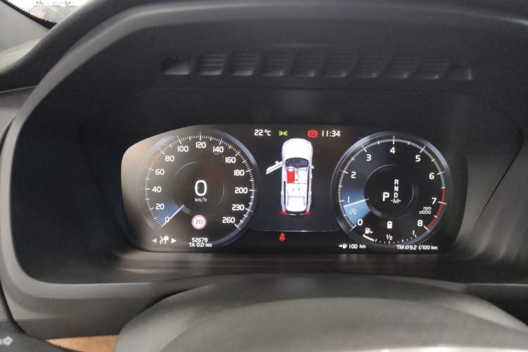Used Volvo XC90 2022 B5 Smart Drive Luxury Edition 5 Seats Instrument Cluster